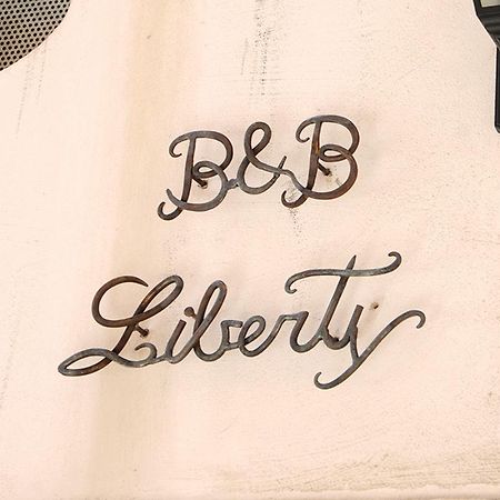 B&B Liberty Andria Esterno foto